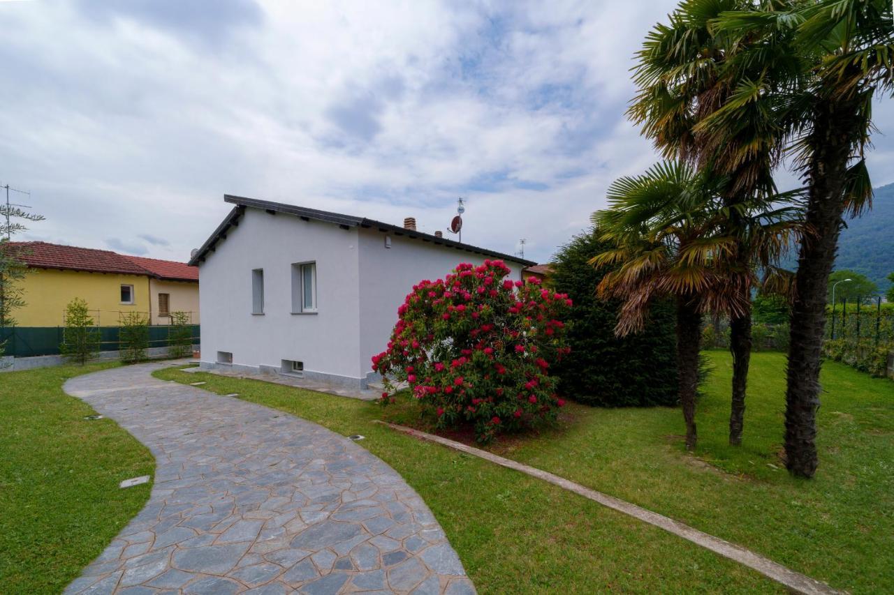 Casa Vacanza Acqua Dolce Maccagno Exterior foto