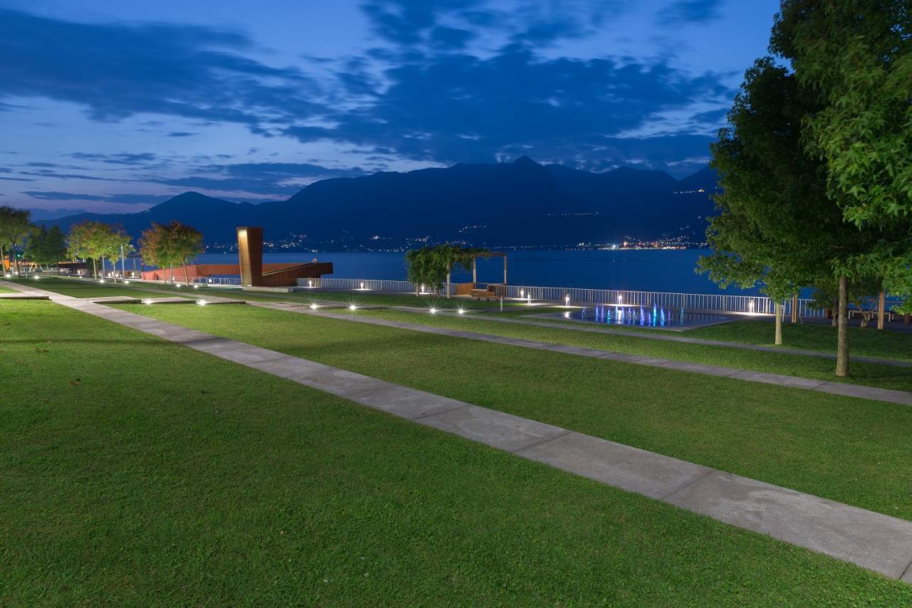 Casa Vacanza Acqua Dolce Maccagno Exterior foto